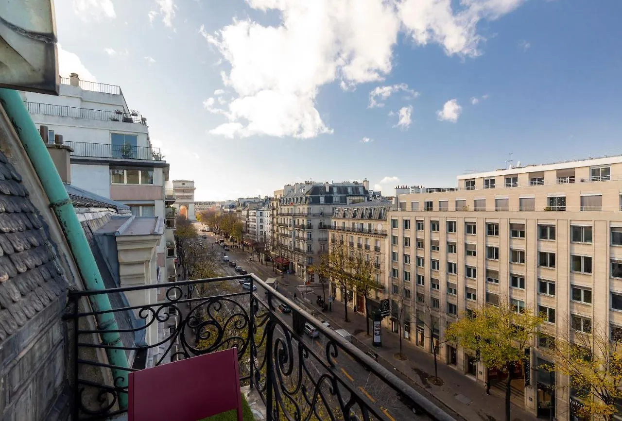 Elysees Ceramic Paris 3*,