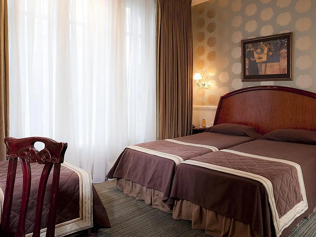 Elysees Ceramic Paris Hotel