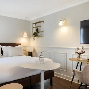 Hotel Madeleine Haussmann, Paris