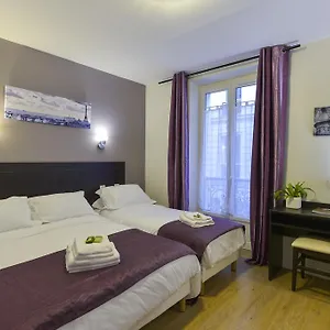 2* Hotel Du Quai De Seine