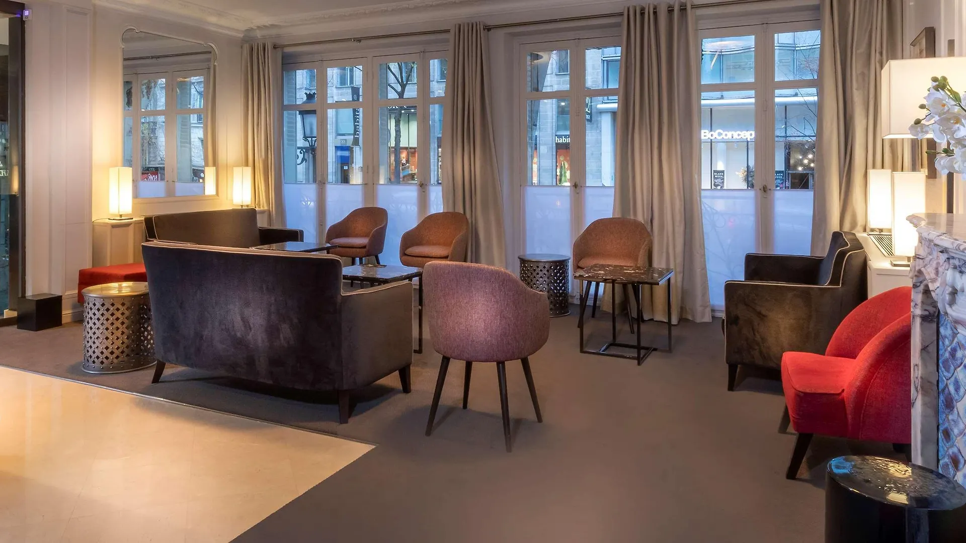 Elysees Ceramic Paris Hotel
