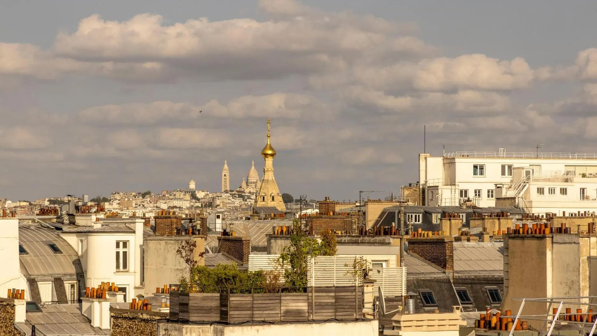 Hotel Elysées Ceramic Paris