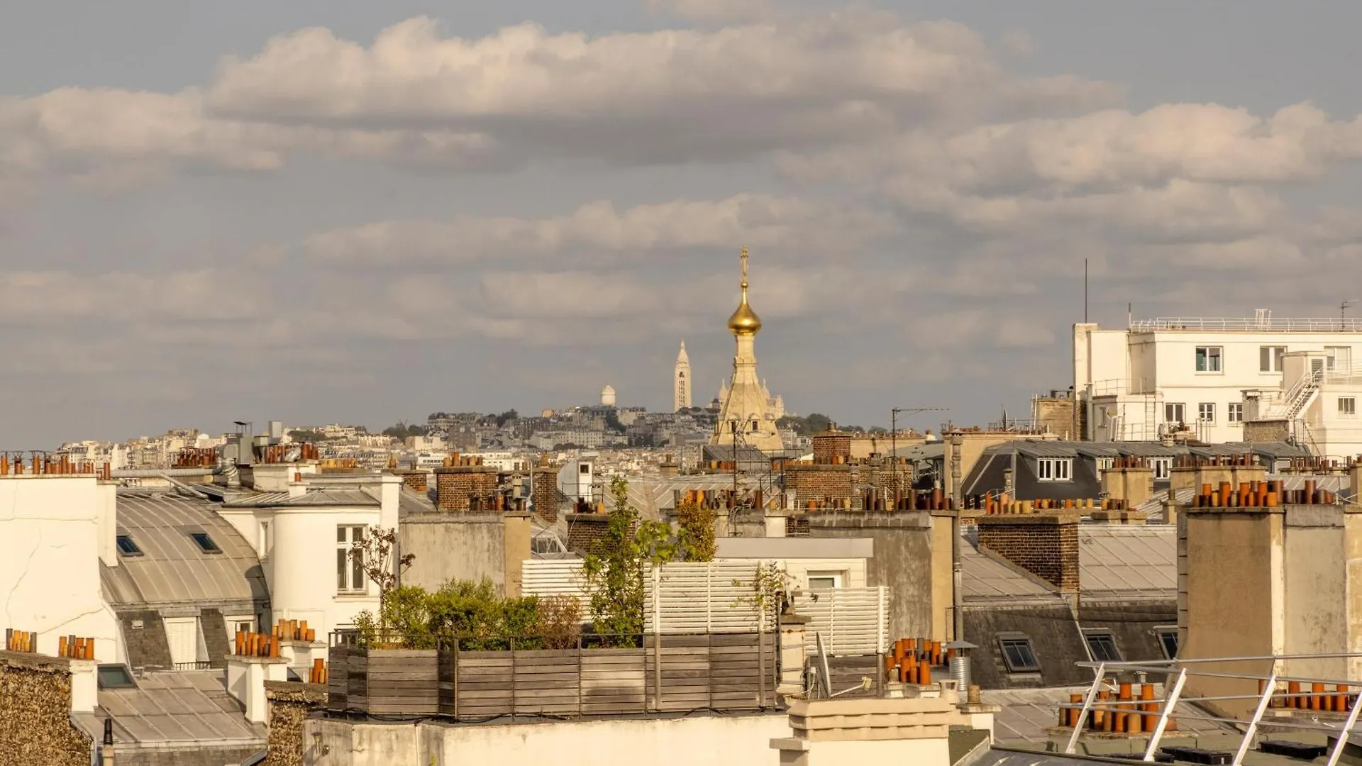 Hotel Elysées Ceramic Paris